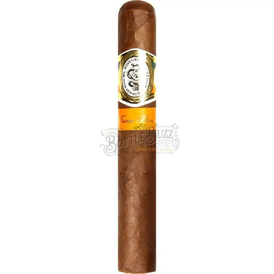 Casa 1910 Tierra Blanca Toro (6x54) - BottleBuzz